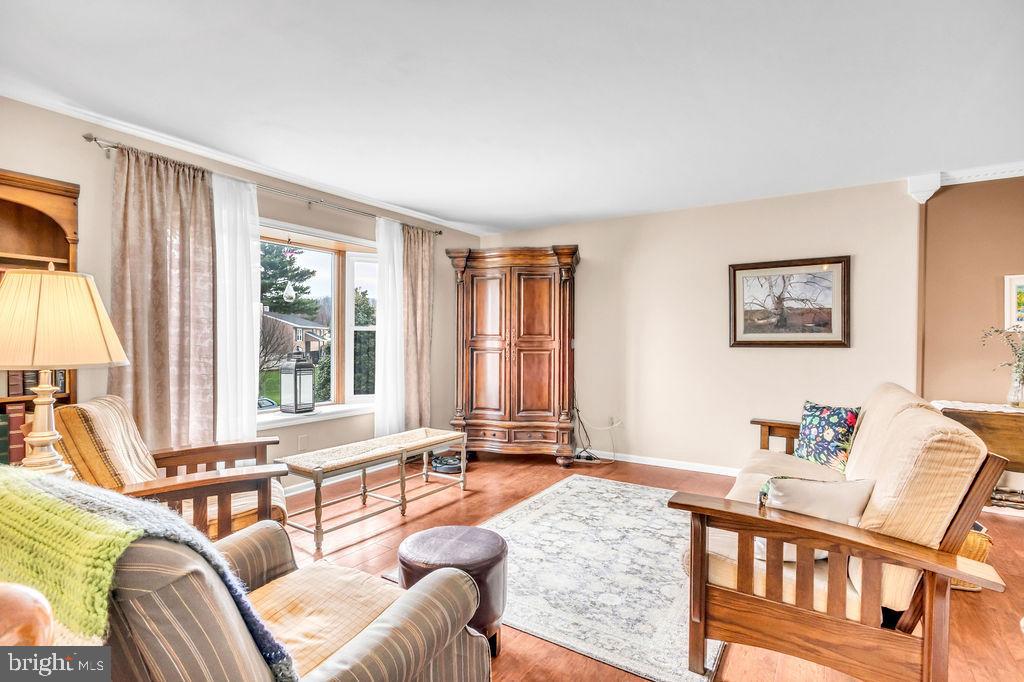 672 West Spring Street Fleetwood, PA 19522 - Photo 7 of 36