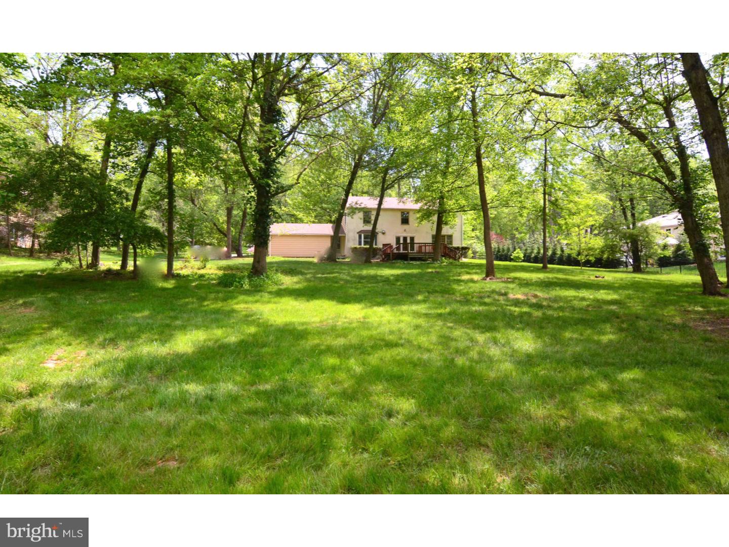 1053 Tenby Road Berwyn, PA 19312 - Photo 3 of 24 Back Yard