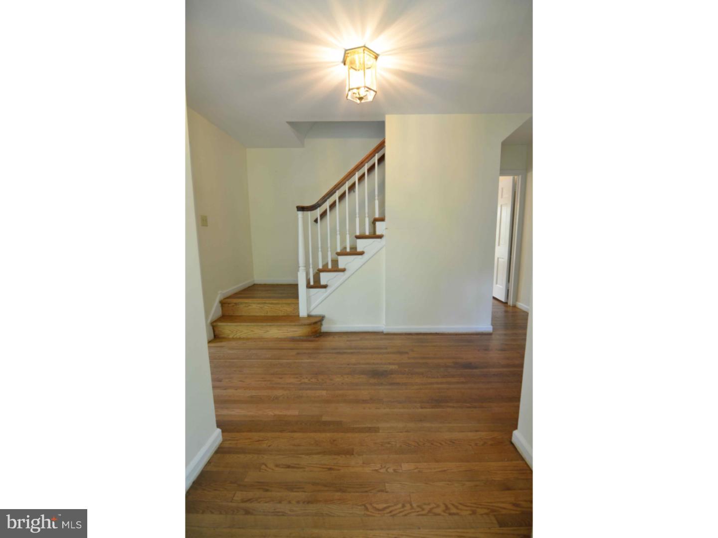 1053 Tenby Road Berwyn, PA 19312 - Photo 6 of 24 Foyer