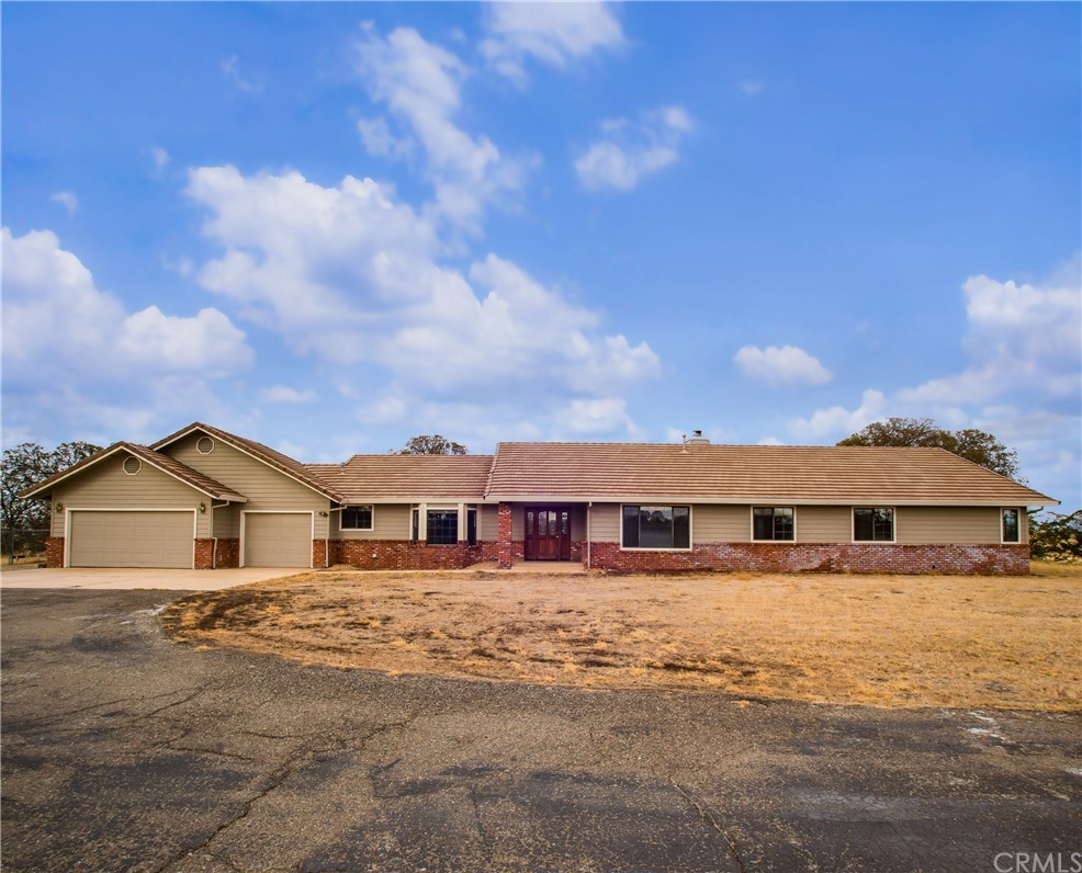 4135 Longview Court Corning, CA 96021 - Photo 1 of 1 Gallery Image 1