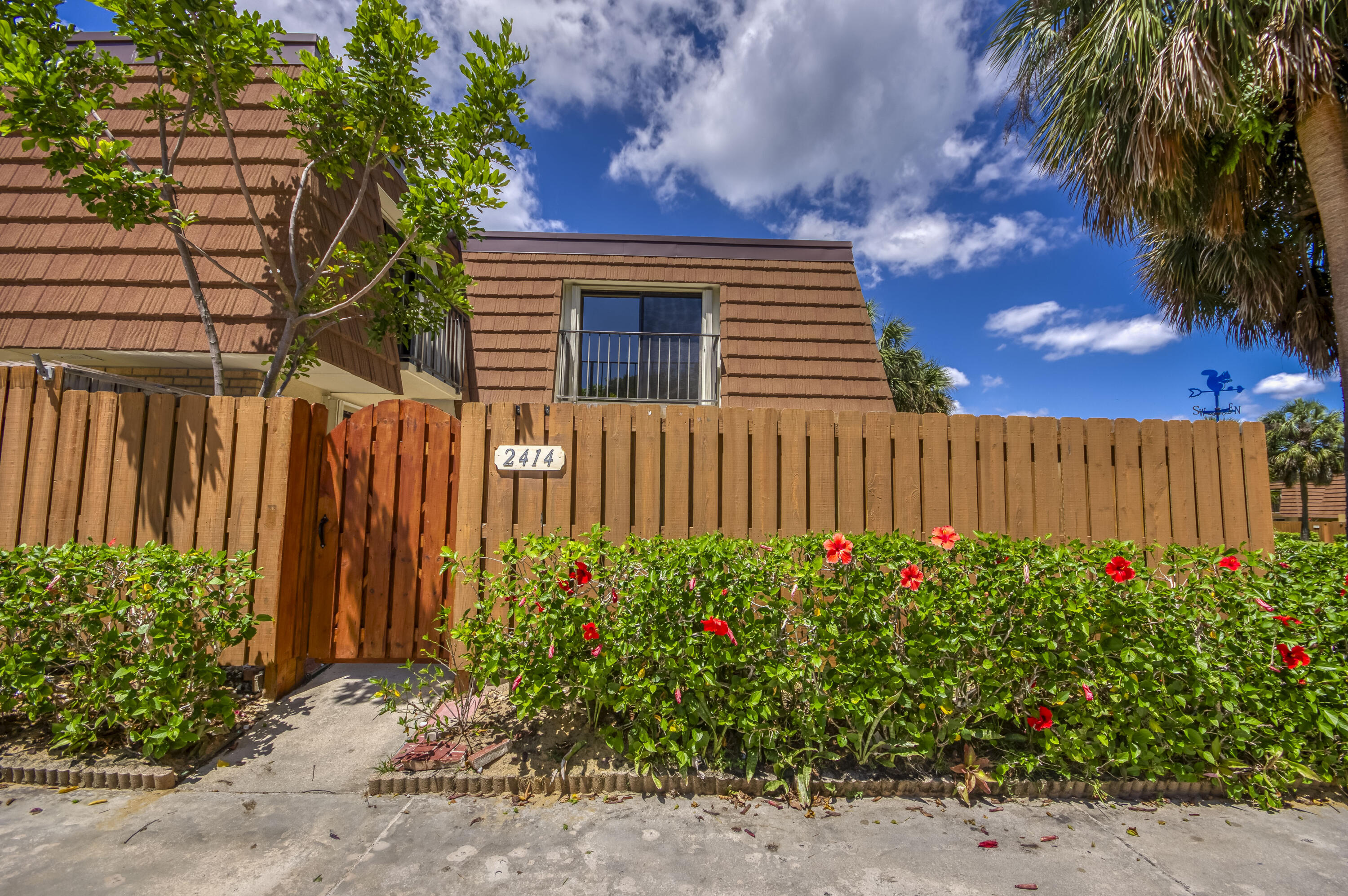 2414 24th Court Jupiter, FL 33477 - Photo 2 of 27 IMG-2