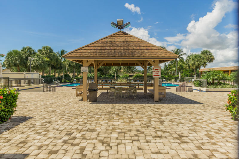 2414 24th Court Jupiter, FL 33477 - Photo 24 of 27 20_community-pool-gazebo_The River North