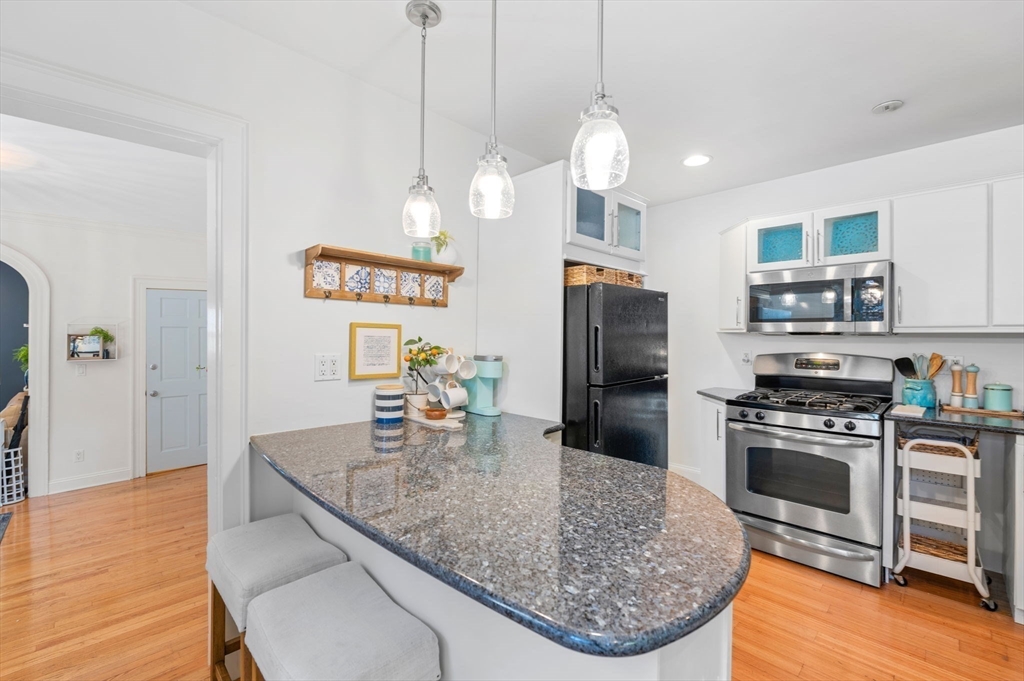 29 Front Street, Unit 1 Marblehead, MA 01945 - Photo 12 of 38 Gallery Image 12