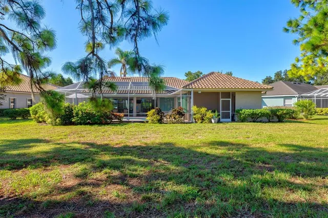 $750,000 | 2042 Timucua Trail, Nokomis, FL 34275
