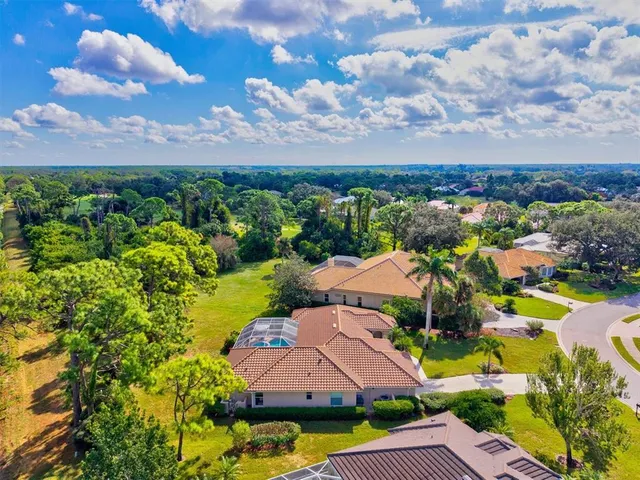 $750,000 | 2042 Timucua Trail, Nokomis, FL 34275