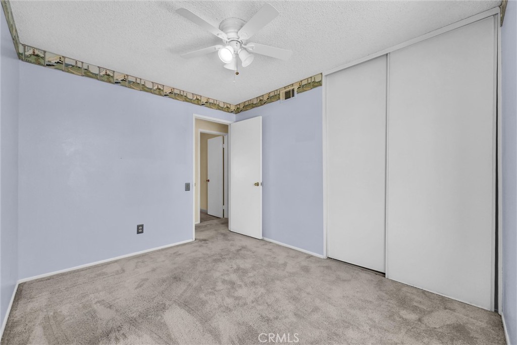 896 North Arrowhead Avenue Rialto, CA 92376 - Photo 22 of 31