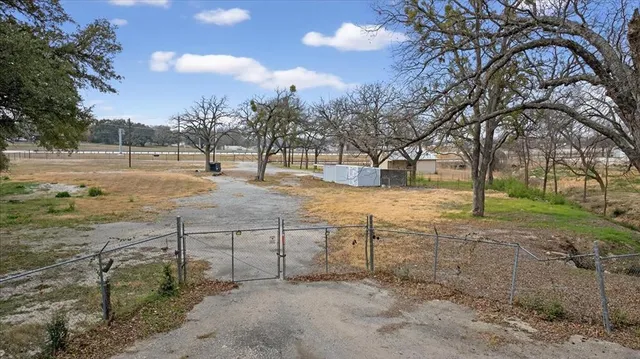 $4,500 | 9600 Jacksboro Highway, Fort Worth, TX 76135