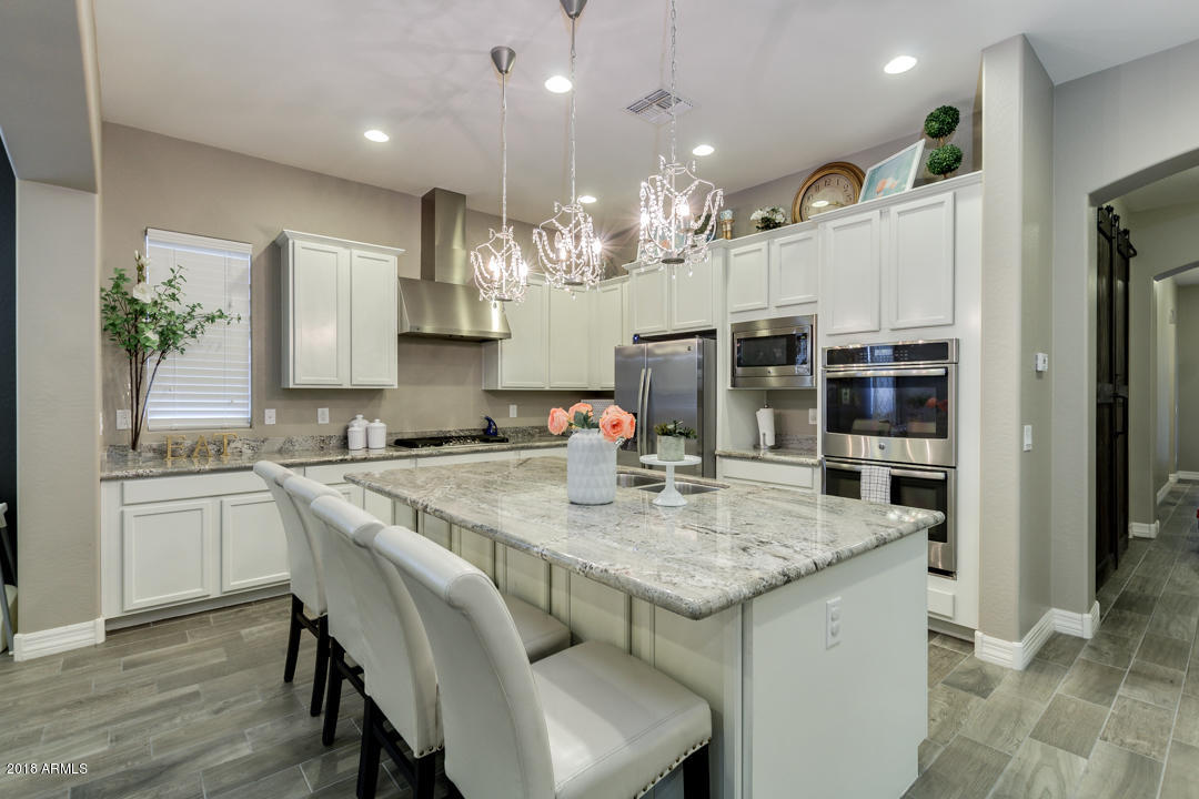 3911 East Rakestraw Lane Gilbert, AZ 85298 - Photo 12 of 42 13-Rakestaw