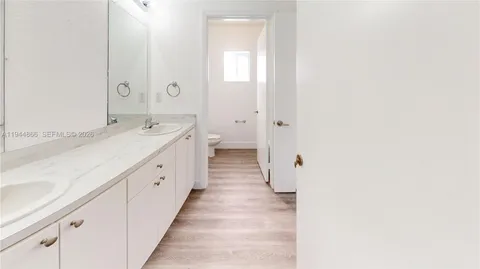 $298,000 | 618 Southwest 2nd Place, Unit 1060, Florida City, FL 33034