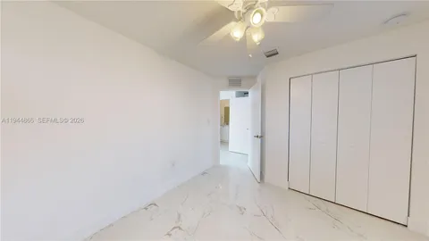 $298,000 | 618 Southwest 2nd Place, Unit 1060, Florida City, FL 33034