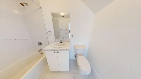 $298,000 | 618 Southwest 2nd Place, Unit 1060, Florida City, FL 33034