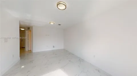 $298,000 | 618 Southwest 2nd Place, Unit 1060, Florida City, FL 33034