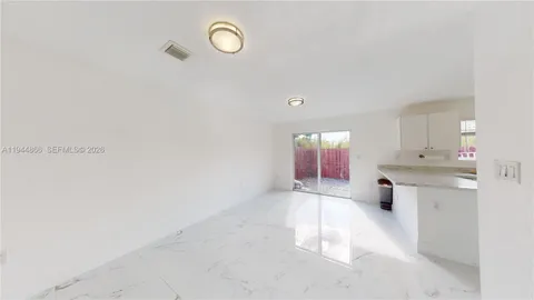 $298,000 | 618 Southwest 2nd Place, Unit 1060, Florida City, FL 33034