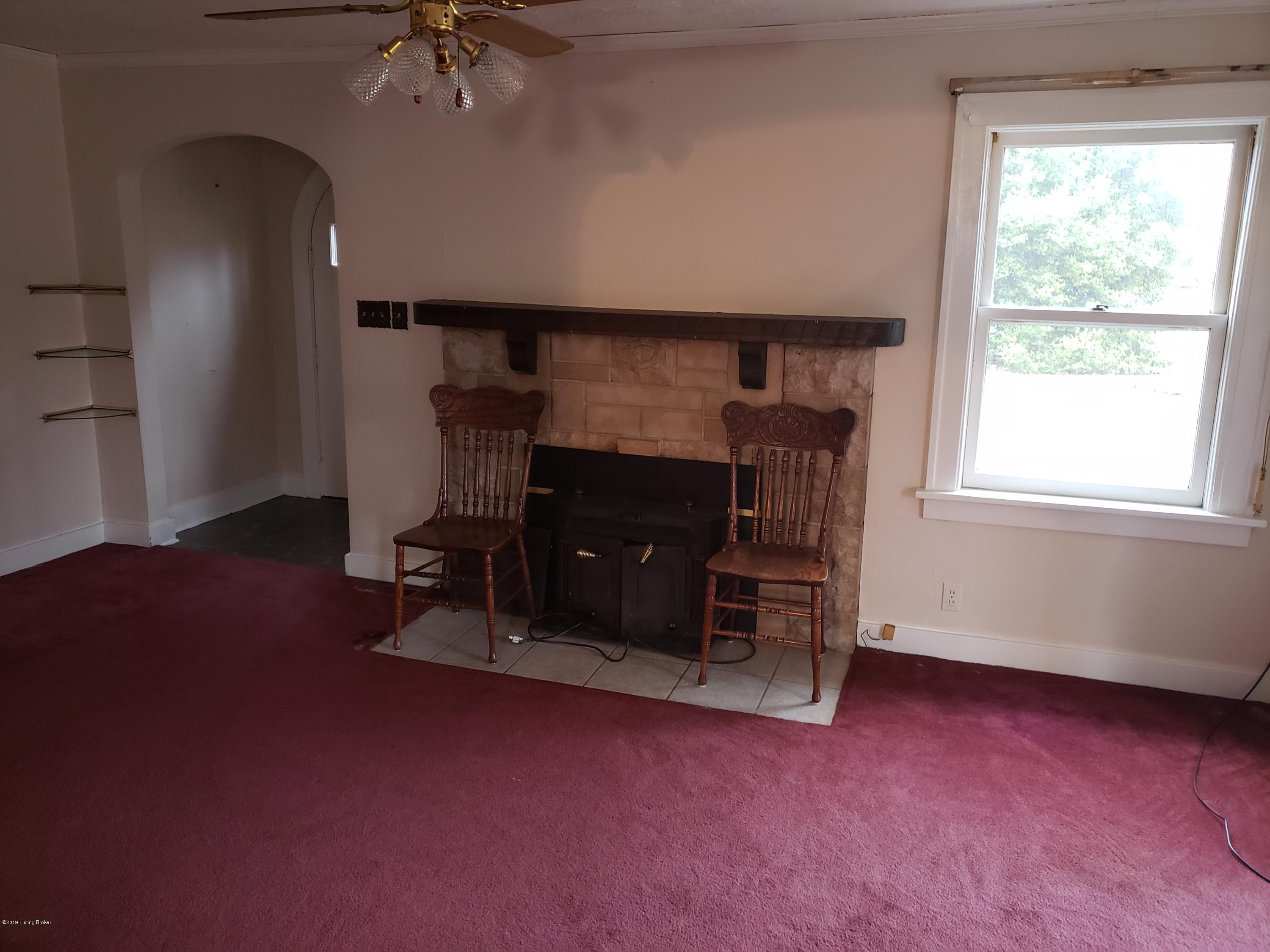 5025 Cane Run Road Louisville, KY 40216 - Photo 7 of 21 20191230_100410