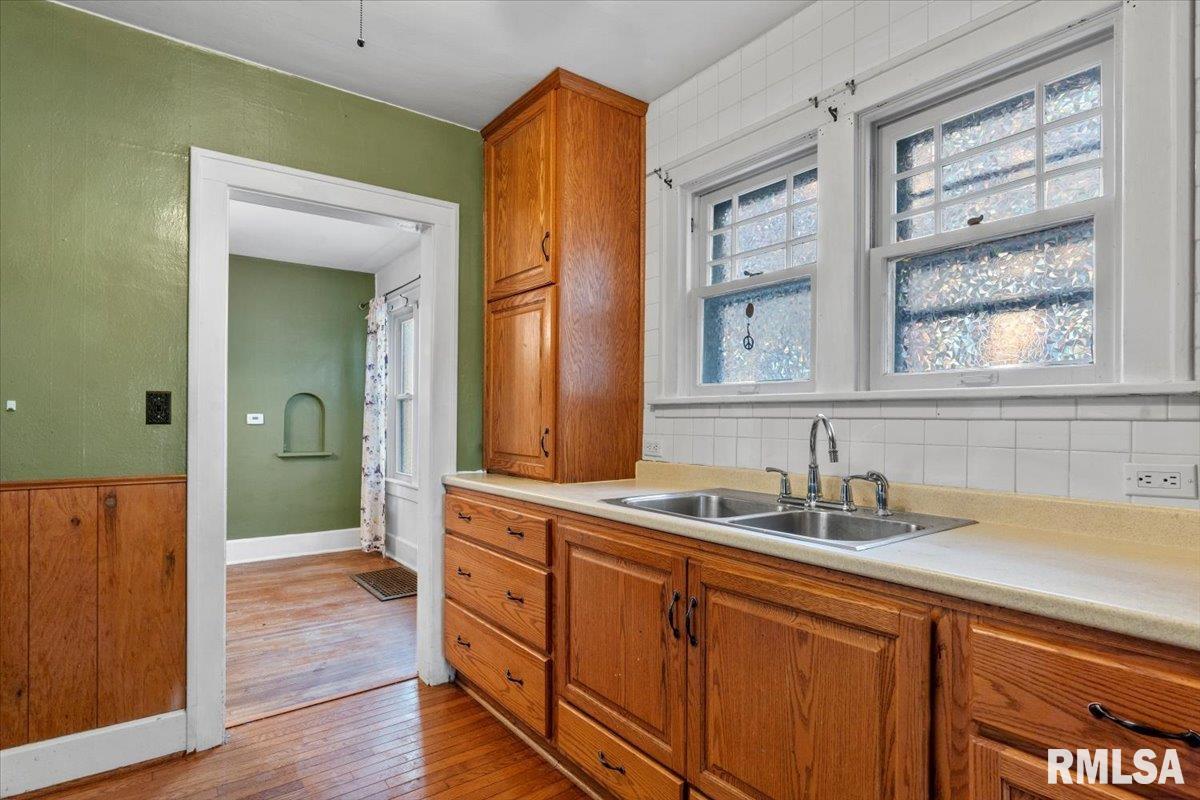 1908 South State Street Springfield, IL 62704 - Photo 12 of 36