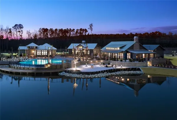 $2,455 | 11 Parklands Drive, Unit C1, Bluffton, SC 29910