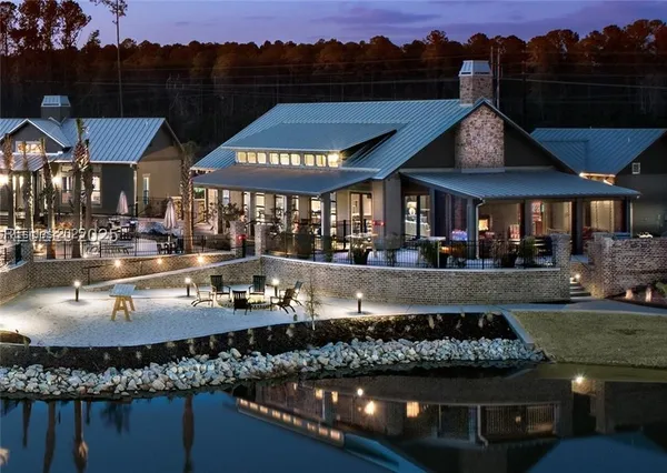 $2,455 | 11 Parklands Drive, Unit C1, Bluffton, SC 29910