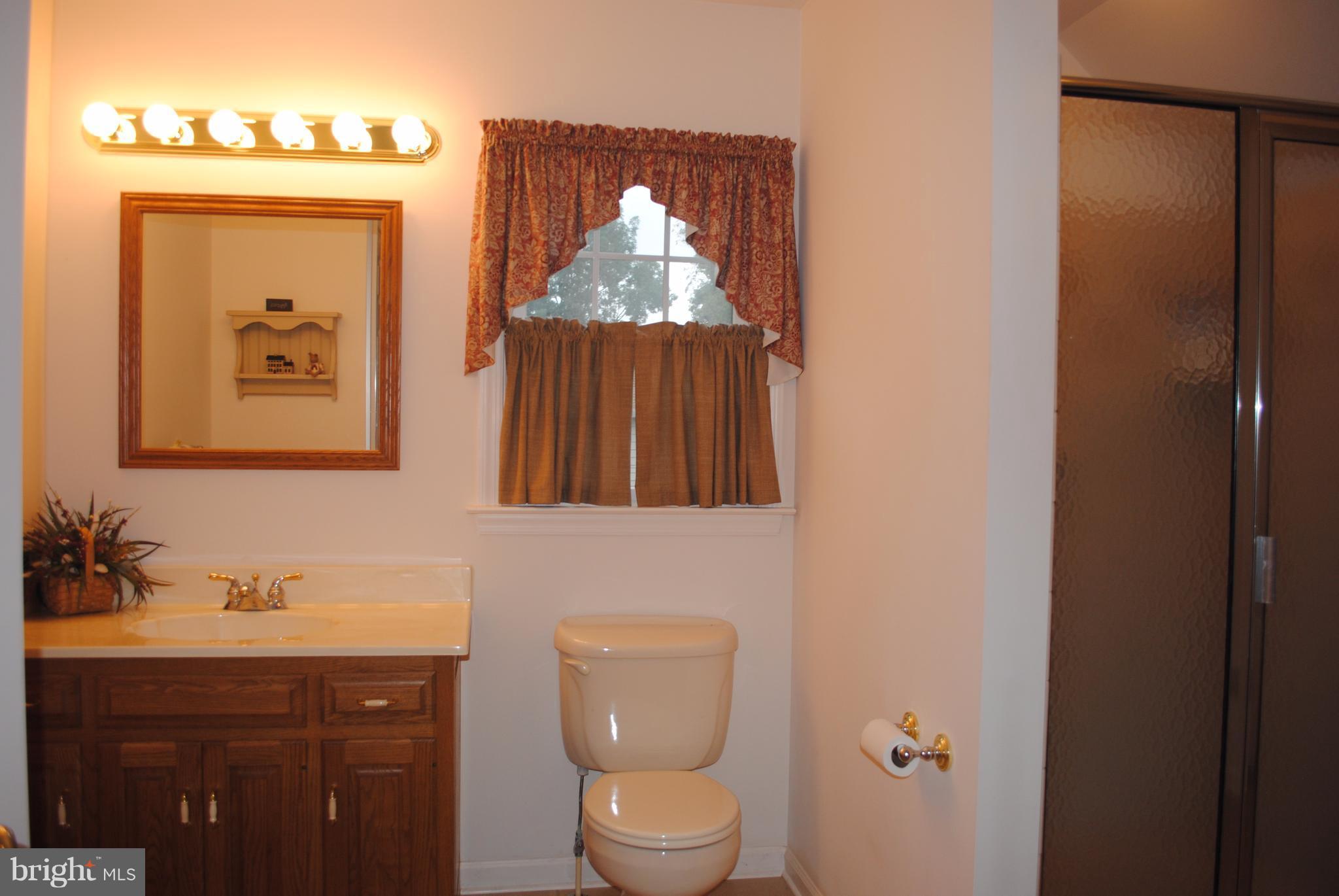 5852 Beach Road Rock Hall, MD 21661 - Photo 22 of 27 Bath