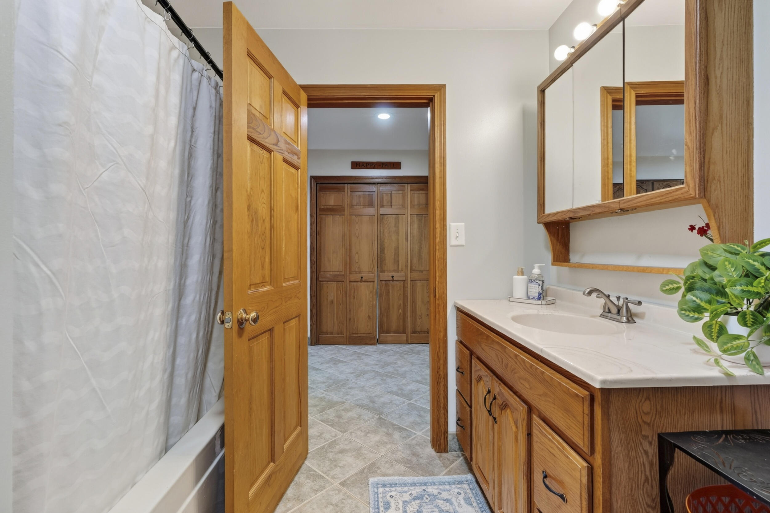 164 Indian Road Wiscasset, ME 04578 - Photo 22 of 40 35_164indian-29
