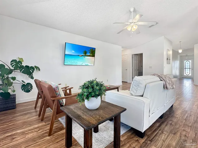 $275,000 | 4749 Hilarita Circle, Pace, FL 32571