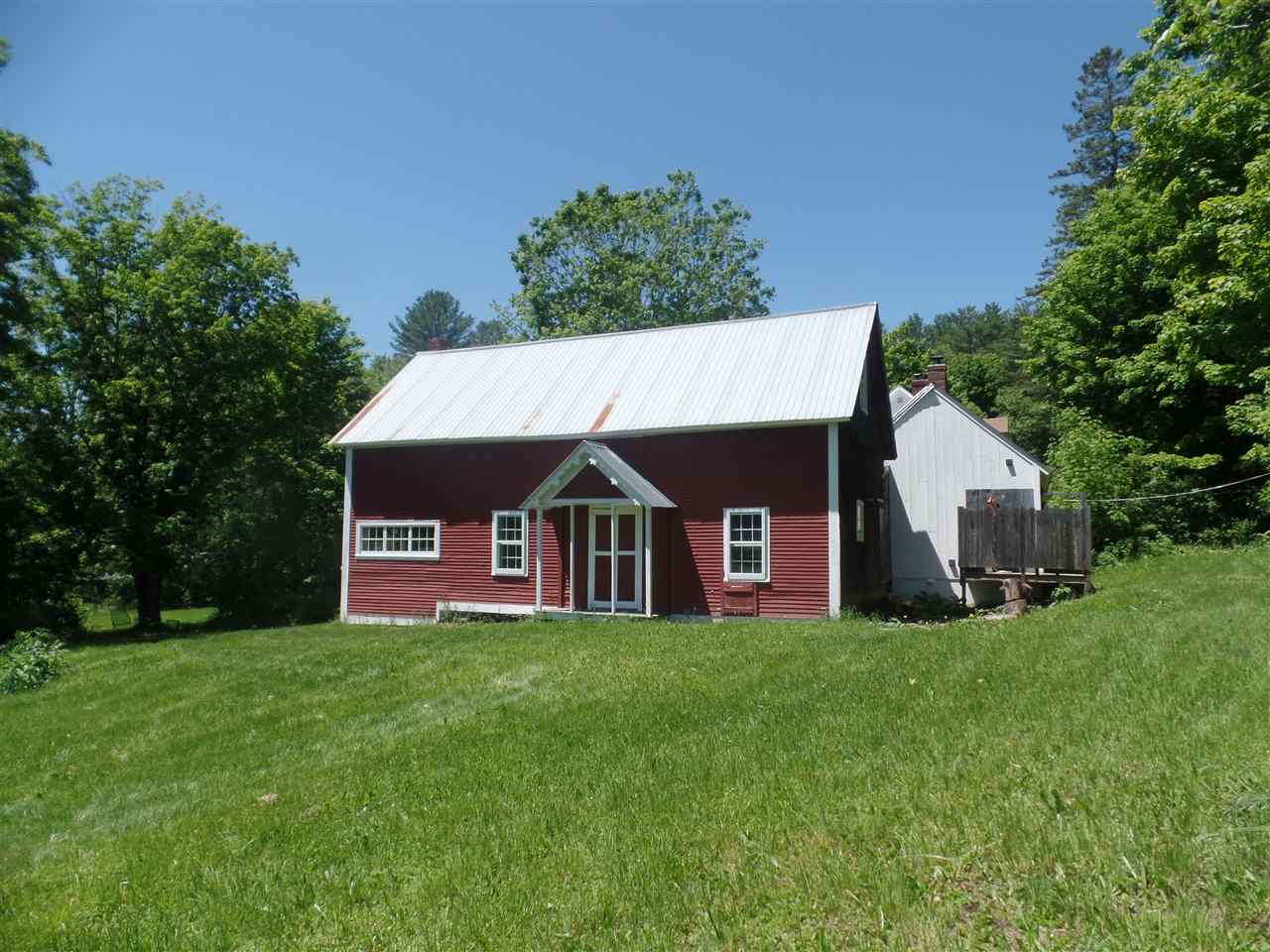 32 West County Road Calais, VT 05648 - Photo 8 of 37