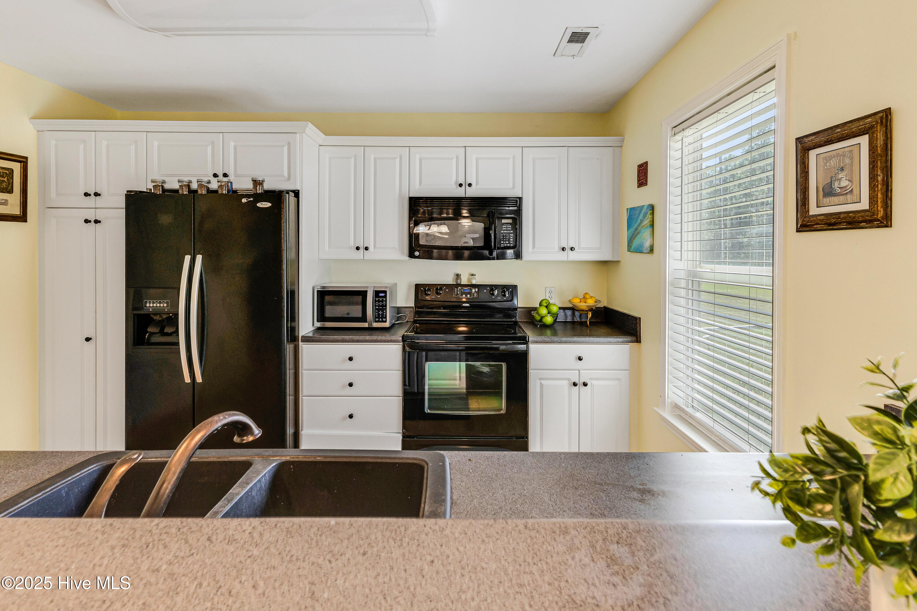 2510 Lumberton Road Southport, NC 28461 - Photo 15 of 48 2510 Lumberton-16