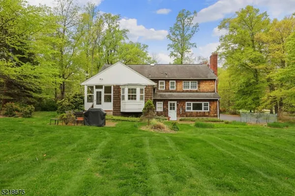 $6,200 | 18 Skyline Drive, Warren, NJ 07059