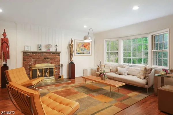 $6,200 | 18 Skyline Drive, Warren, NJ 07059