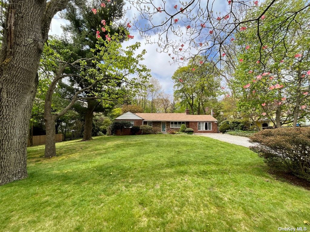 3 Dixon Court, Sea Cliff, NY 11579 Compass