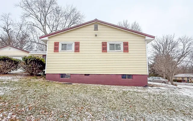 $136,000 | 1516 Elisha Street, Danville, IL 61832
