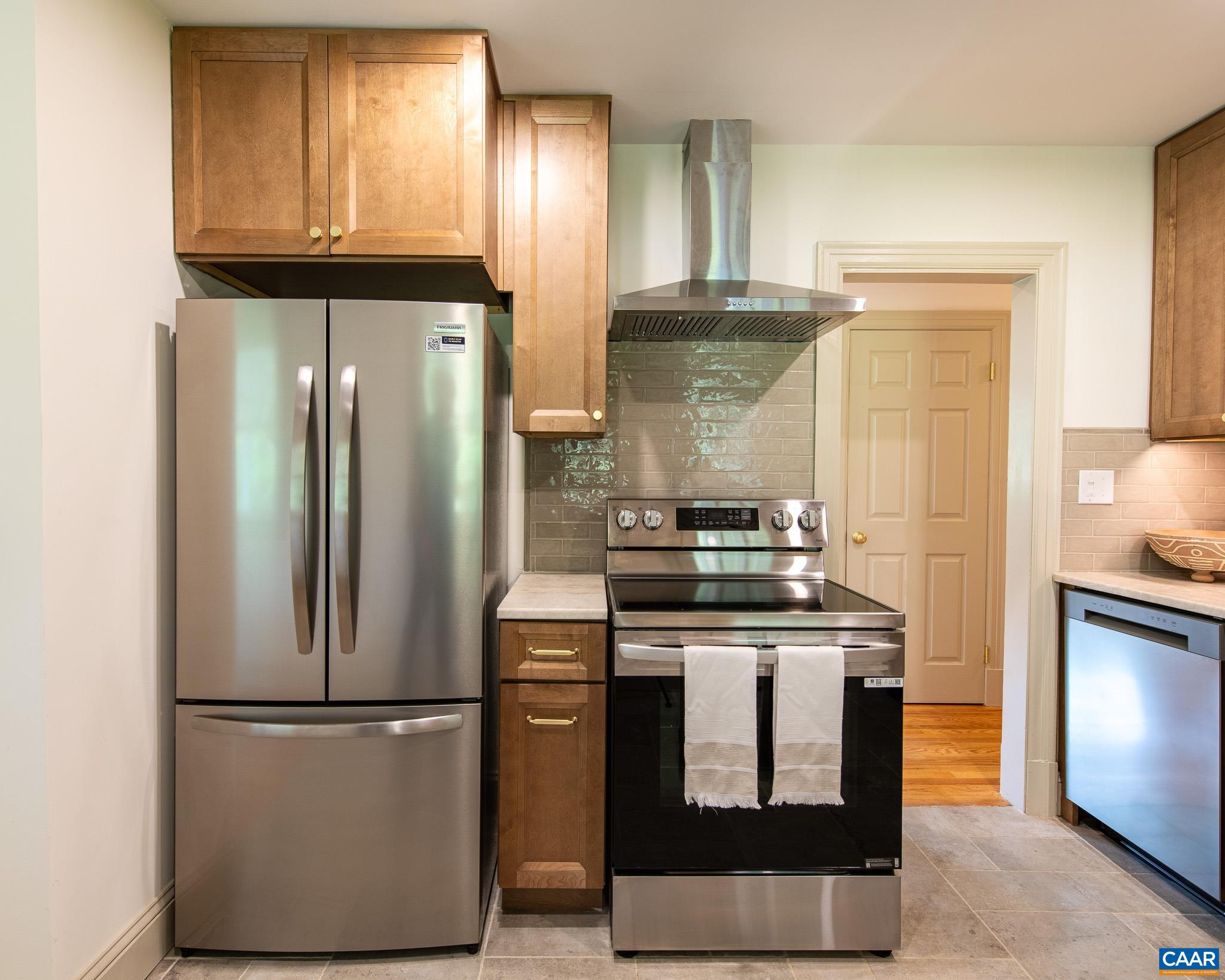 1515 Amherst Street Charlottesville, VA 22903 - Photo 10 of 36
