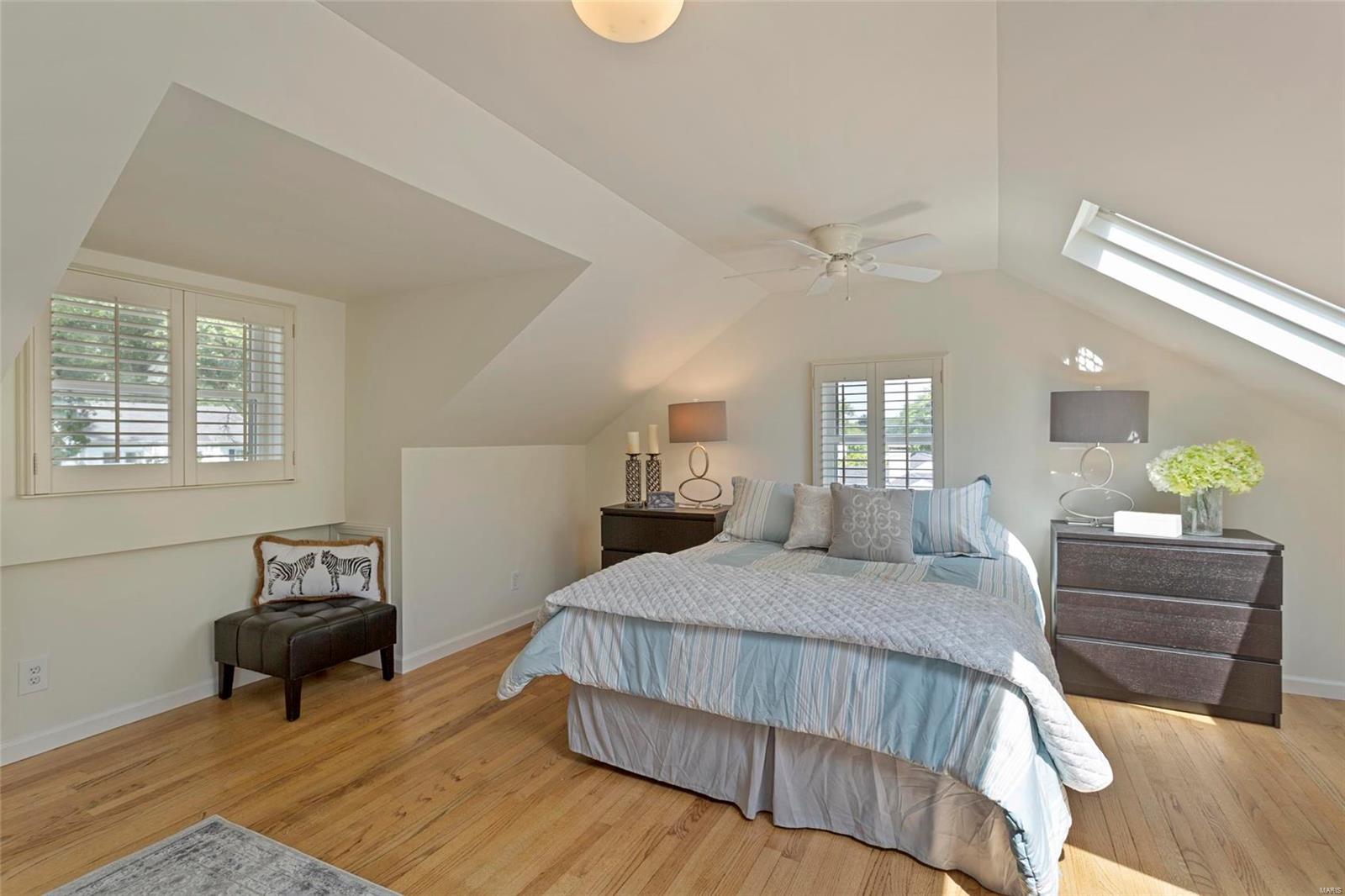 8 Hillard Road Glendale, MO 63122 - Photo 17 of 23 Gallery Image 17