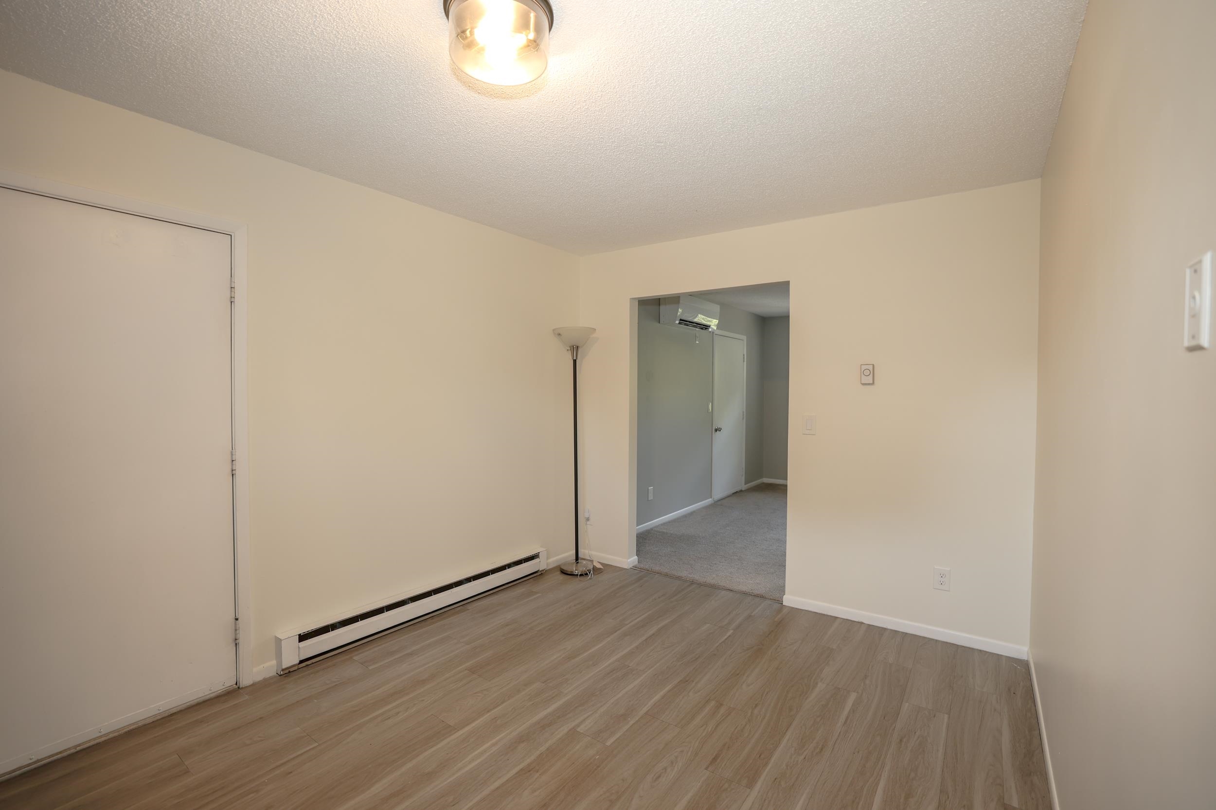 31 Springview Avenue, Unit 3 Manchester, NH 03103 - Photo 5 of 19 Gallery Image 5