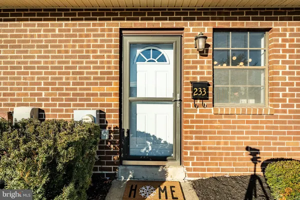 $2,500 | 233 Holly Drive, King of Prussia, PA 19406
