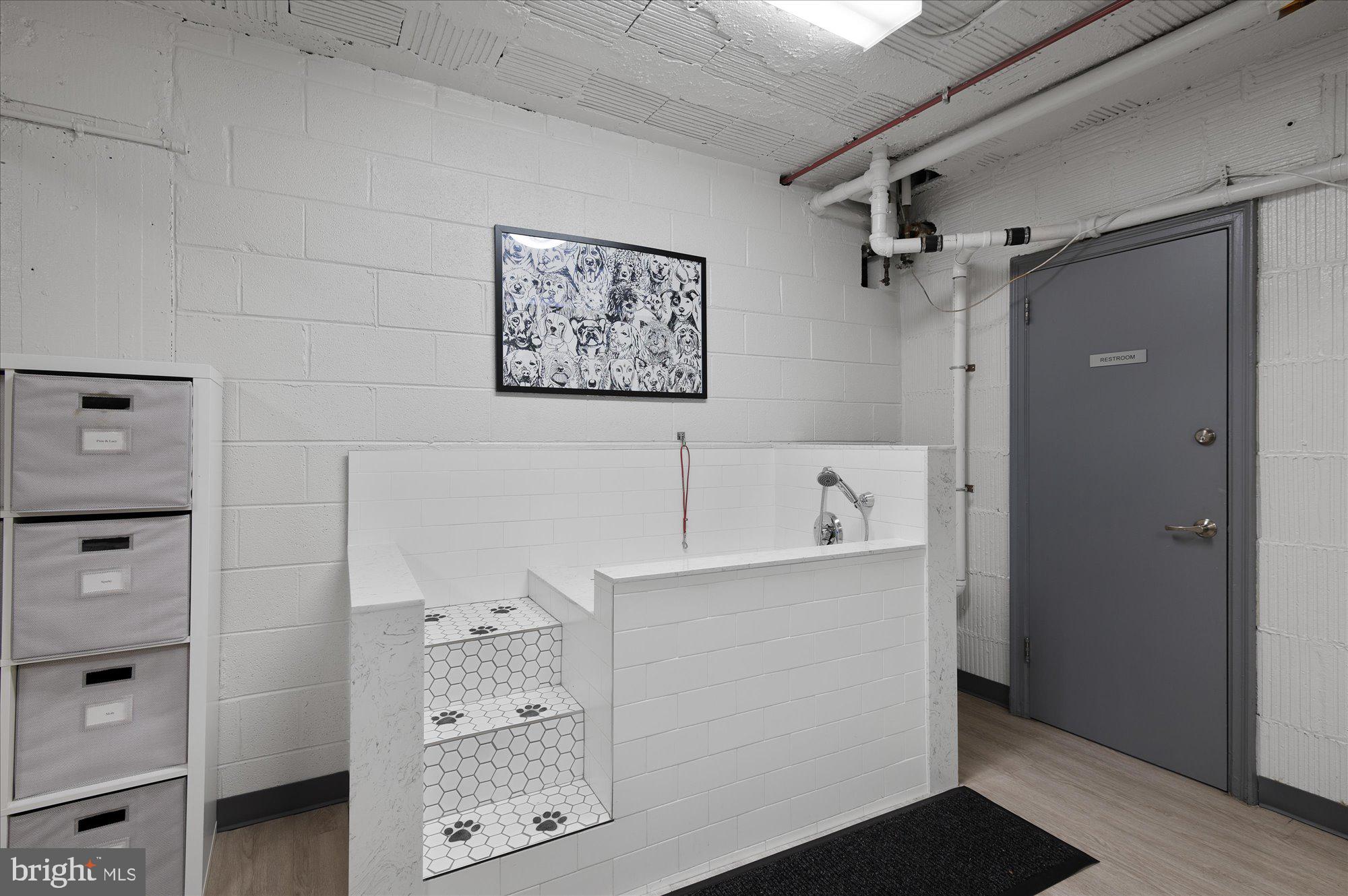 2101 Connecticut Avenue Northwest, Unit A Washington, DC 20009 - Photo 28 of 34 a view of cabinets