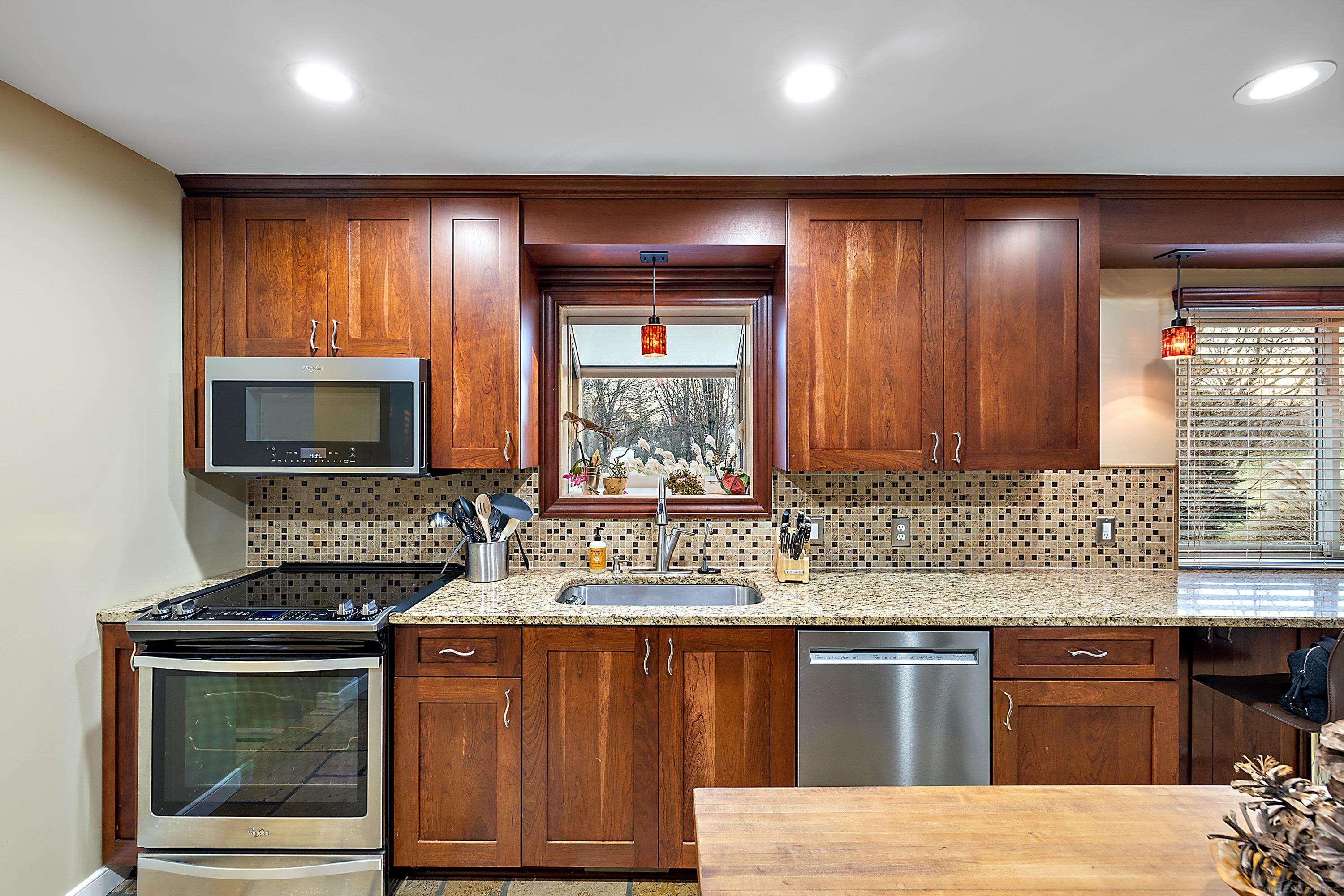 485 Grace Avenue Rochester Hills, MI 48307 - Photo 21 of 58