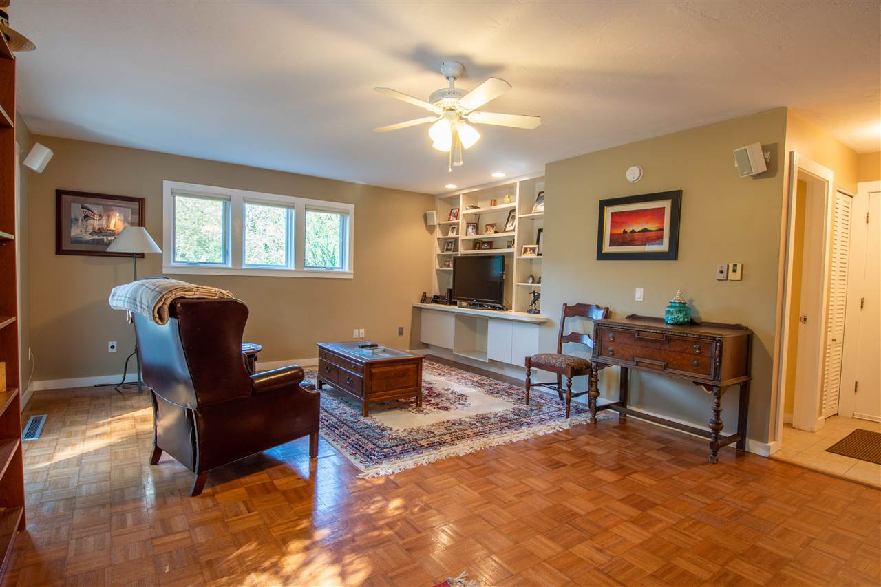 12 Storybrook Lane Amherst, NH 03031 - Photo 14 of 40