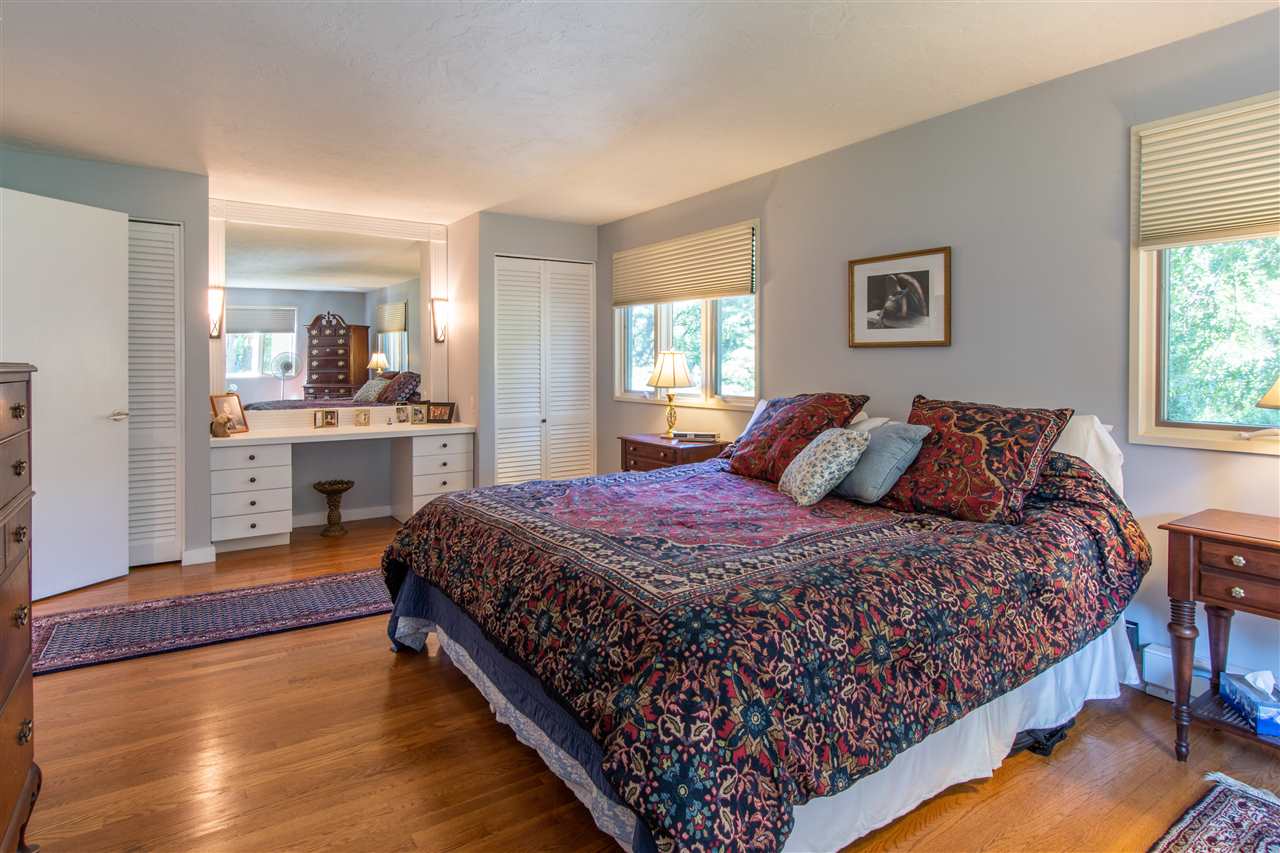 12 Storybrook Lane Amherst, NH 03031 - Photo 25 of 40