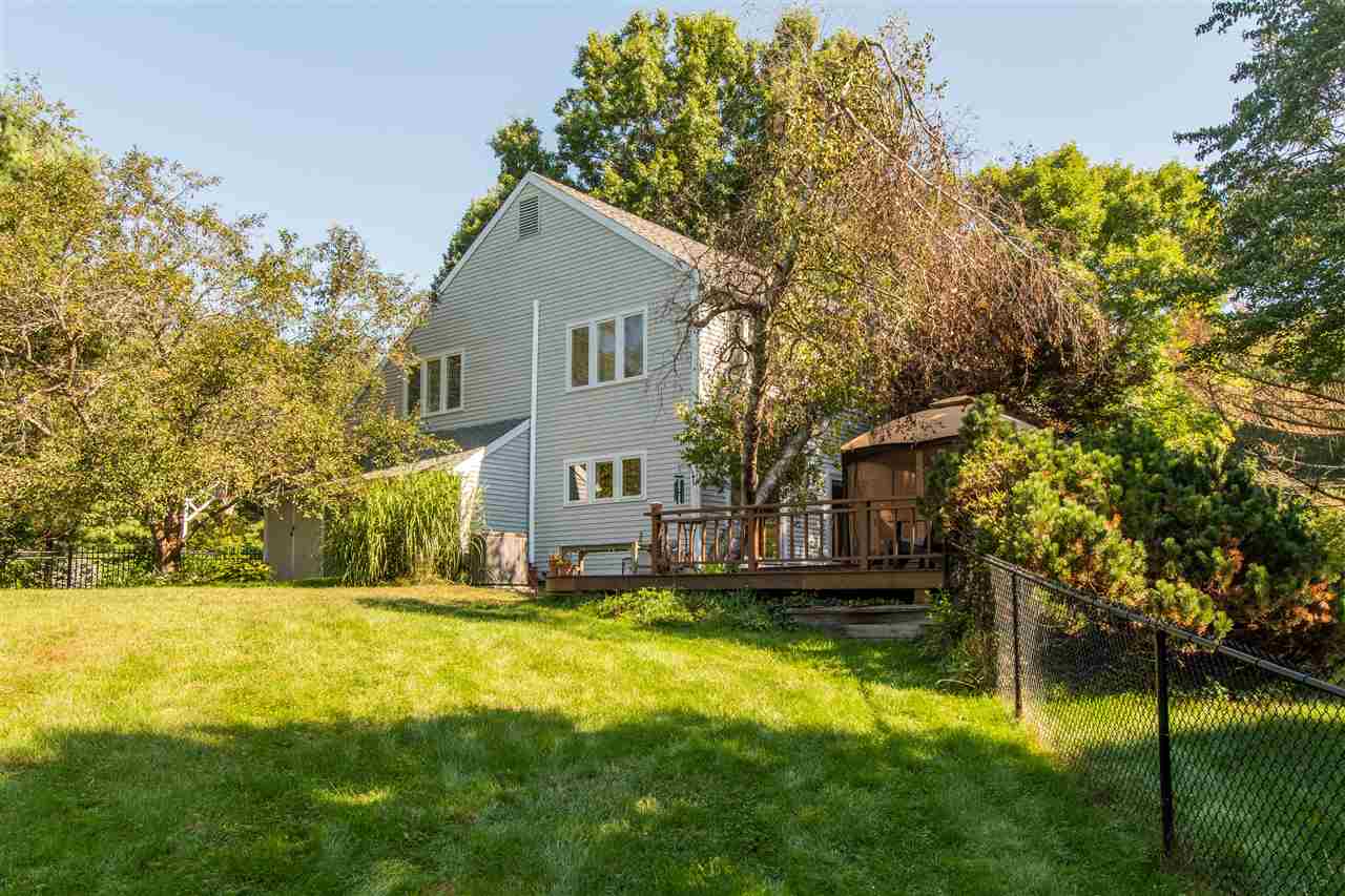 12 Storybrook Lane Amherst, NH 03031 - Photo 37 of 40