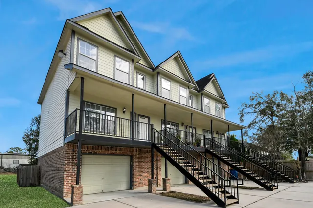 $1,700 | 21940 Rayford Road, Unit B, Humble, TX 77338