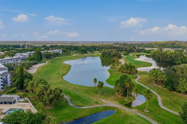 $320,000 | 16051 Blatt Boulevard, Unit 111, Weston, FL 33326