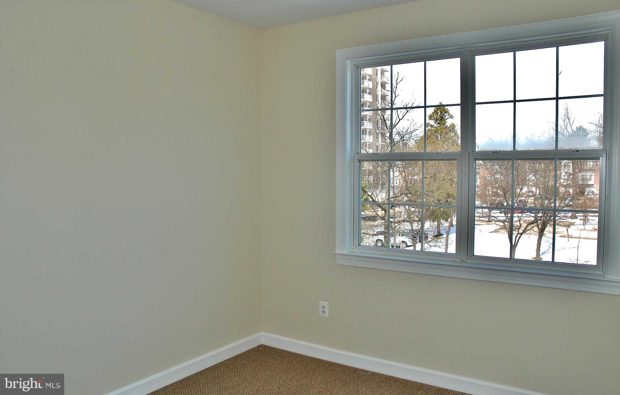 3305 Castle Ridge Circle, Unit 34 Silver Spring, MD 20904 - Photo 14 of 25 Interior (General)