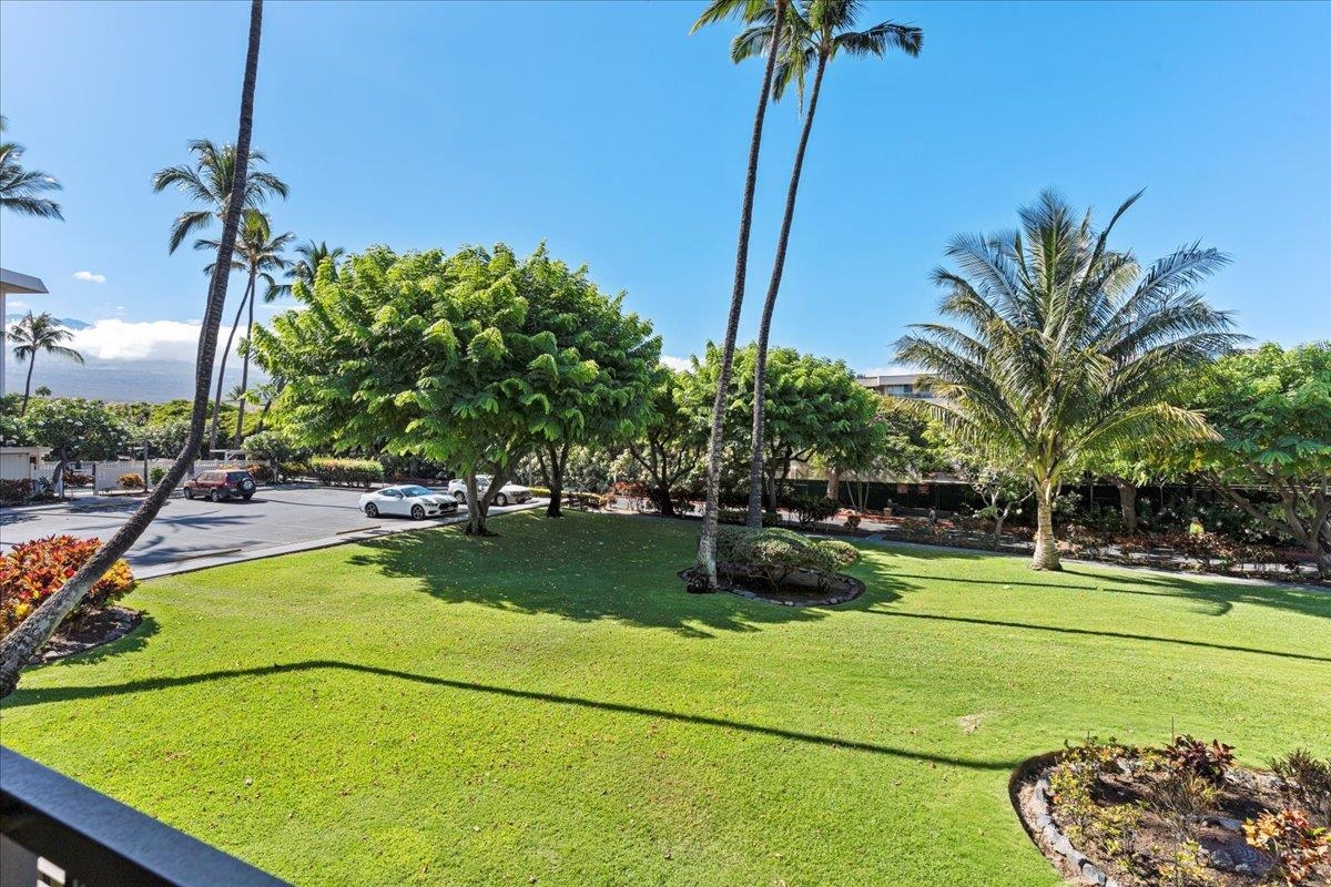 2531 South Kihei Road, Unit C317 Kihei, HI 96753 - Photo 23 of 32 a swimming pool with yard