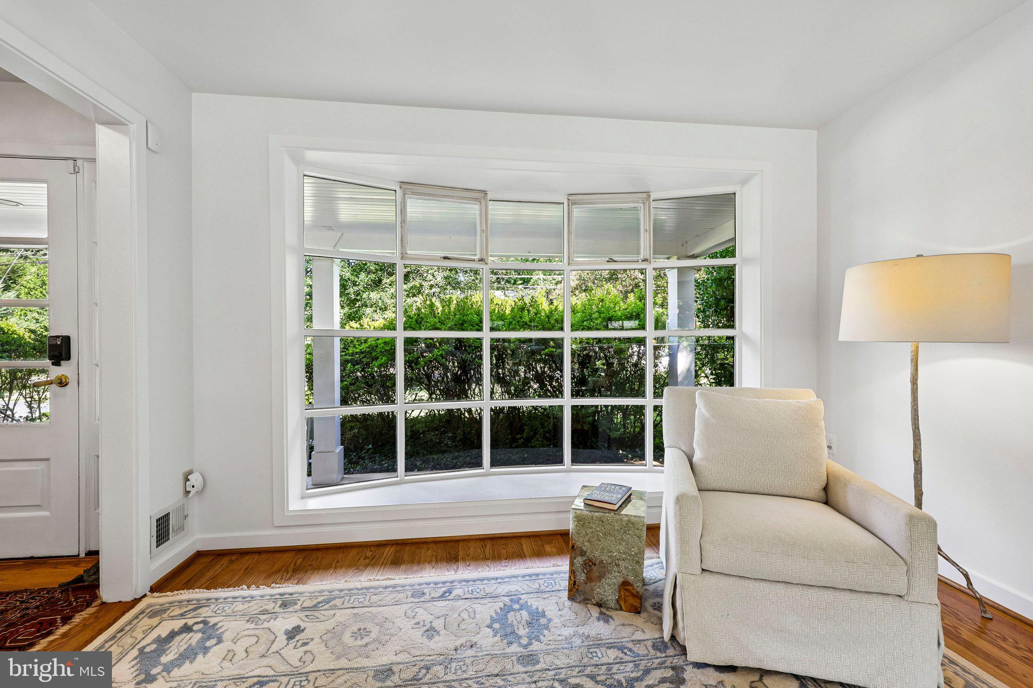 6905 Lemon Road McLean, VA 22101 - Photo 6 of 27 Family Room