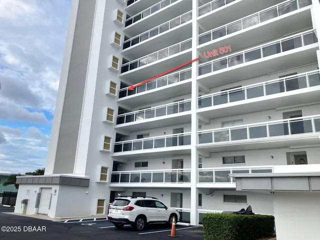 $2,750 | 1155 Ocean Shore Boulevard, Unit 501, Ormond Beach, FL 32176
