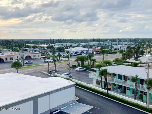 $2,750 | 1155 Ocean Shore Boulevard, Unit 501, Ormond Beach, FL 32176