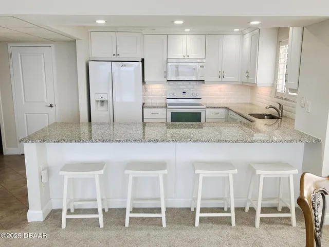 $2,750 | 1155 Ocean Shore Boulevard, Unit 501, Ormond Beach, FL 32176
