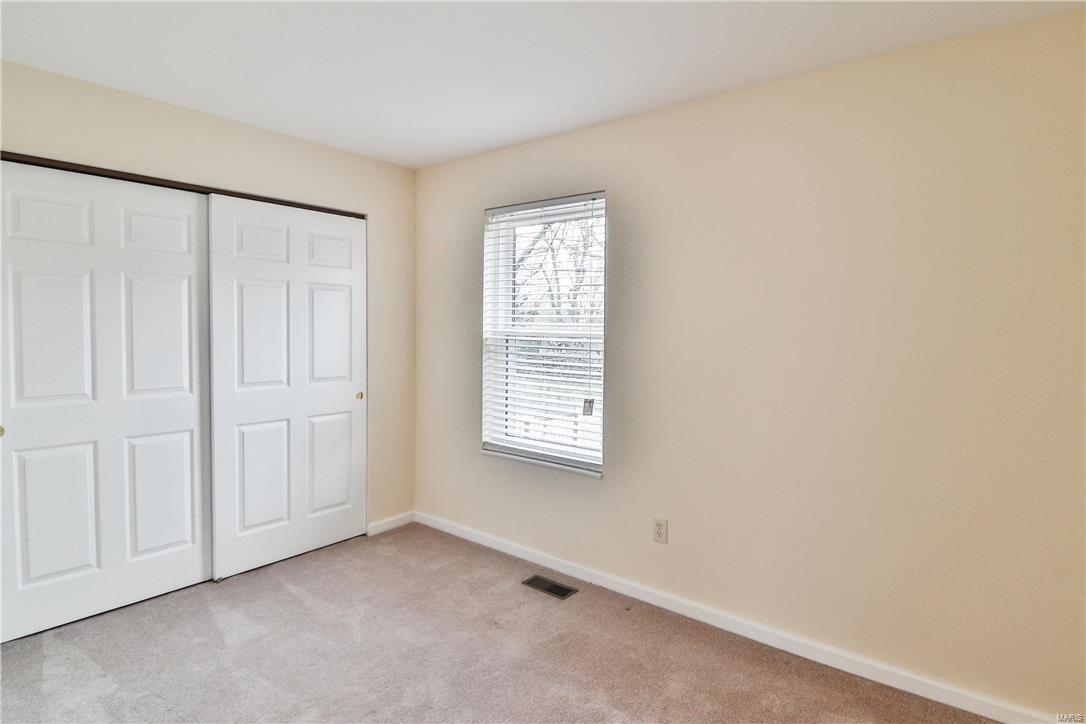1651 Grant Road St. Louis, MO 63119 - Photo 18 of 32 Gallery Image 18