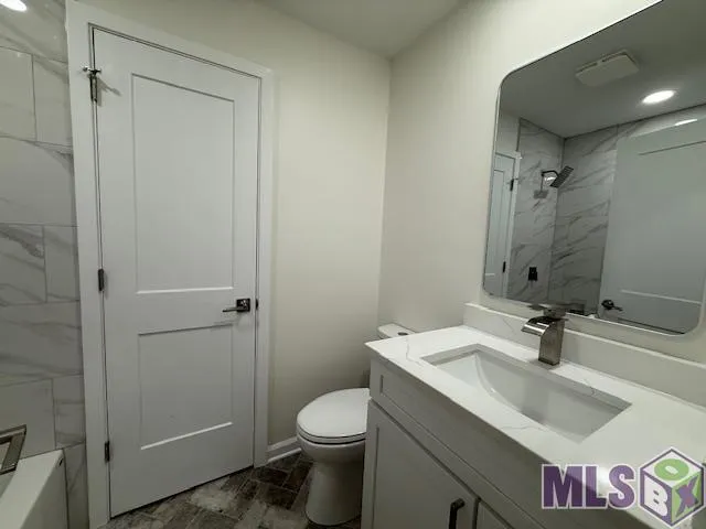 $219,900 | 207 Bellaire Drive, Houma, LA 70360