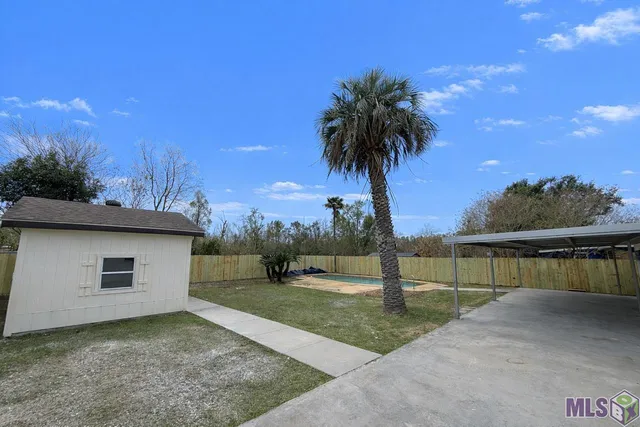 $219,900 | 207 Bellaire Drive, Houma, LA 70360